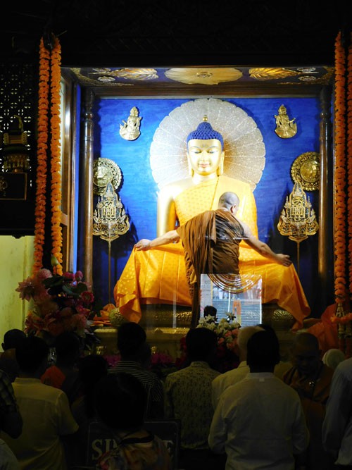 BODH GAYA, nơi muộn phiền bỏ lại - 7