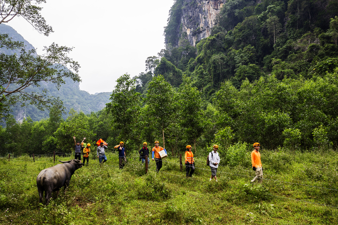 Đường hầm ‘tình yêu’ trong hang