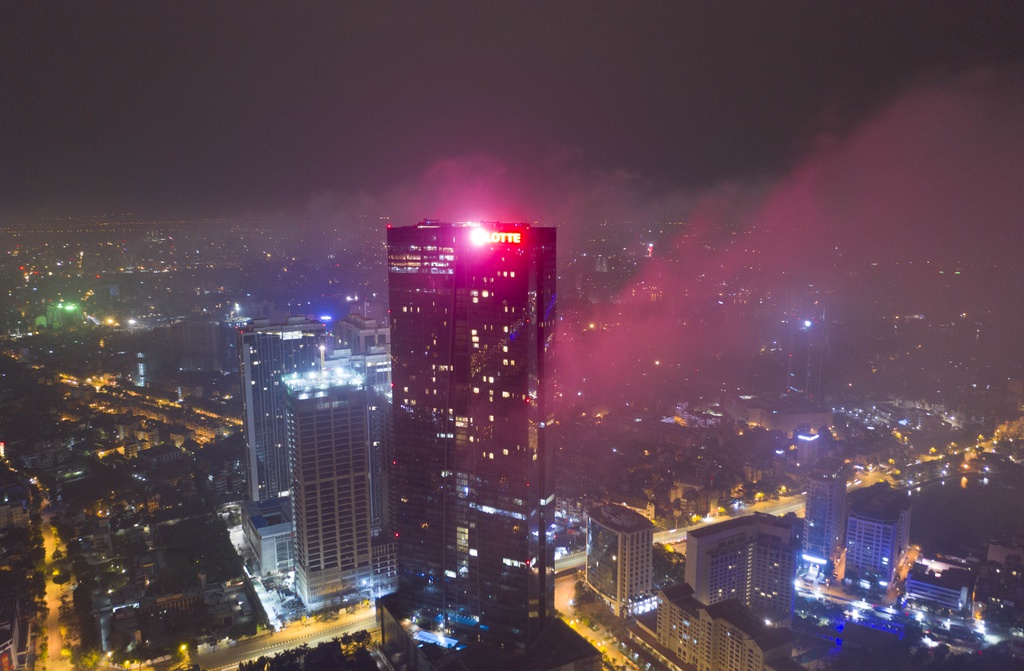 San may ngay giua long Ha Noi hinh anh 2 HYPERLAPSE_0117.jpg