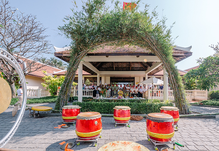 Không khí Tết tại Furama Resort, Evason Ana Mandara