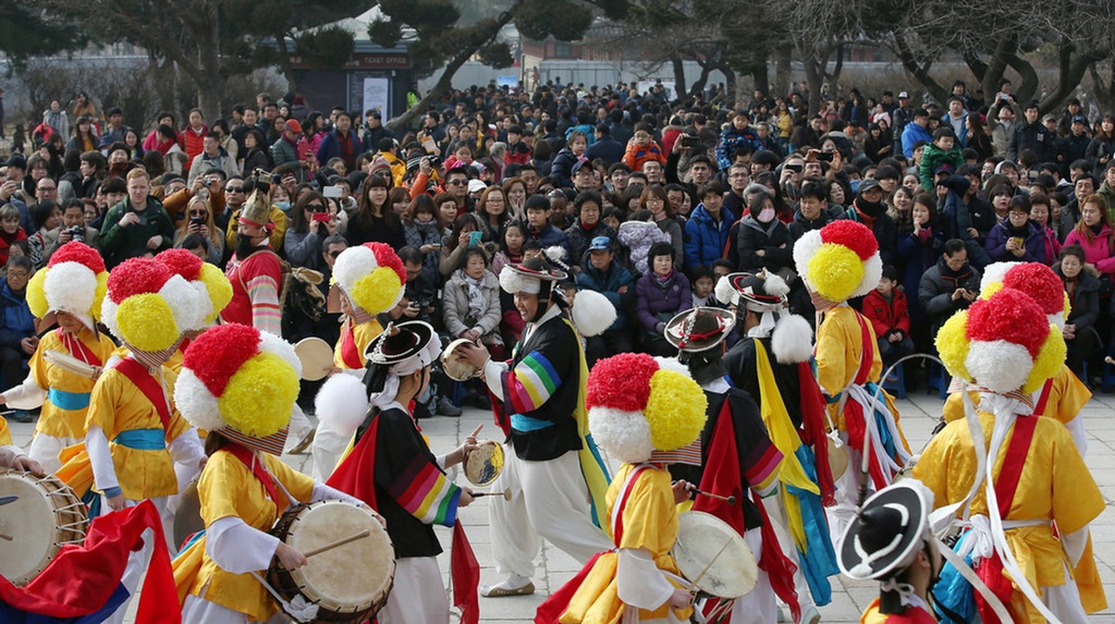 Tap tuc khong the thieu moi dip Tet cua nguoi Han Quoc hinh anh 7 seoul_lunar_new_year.jpg