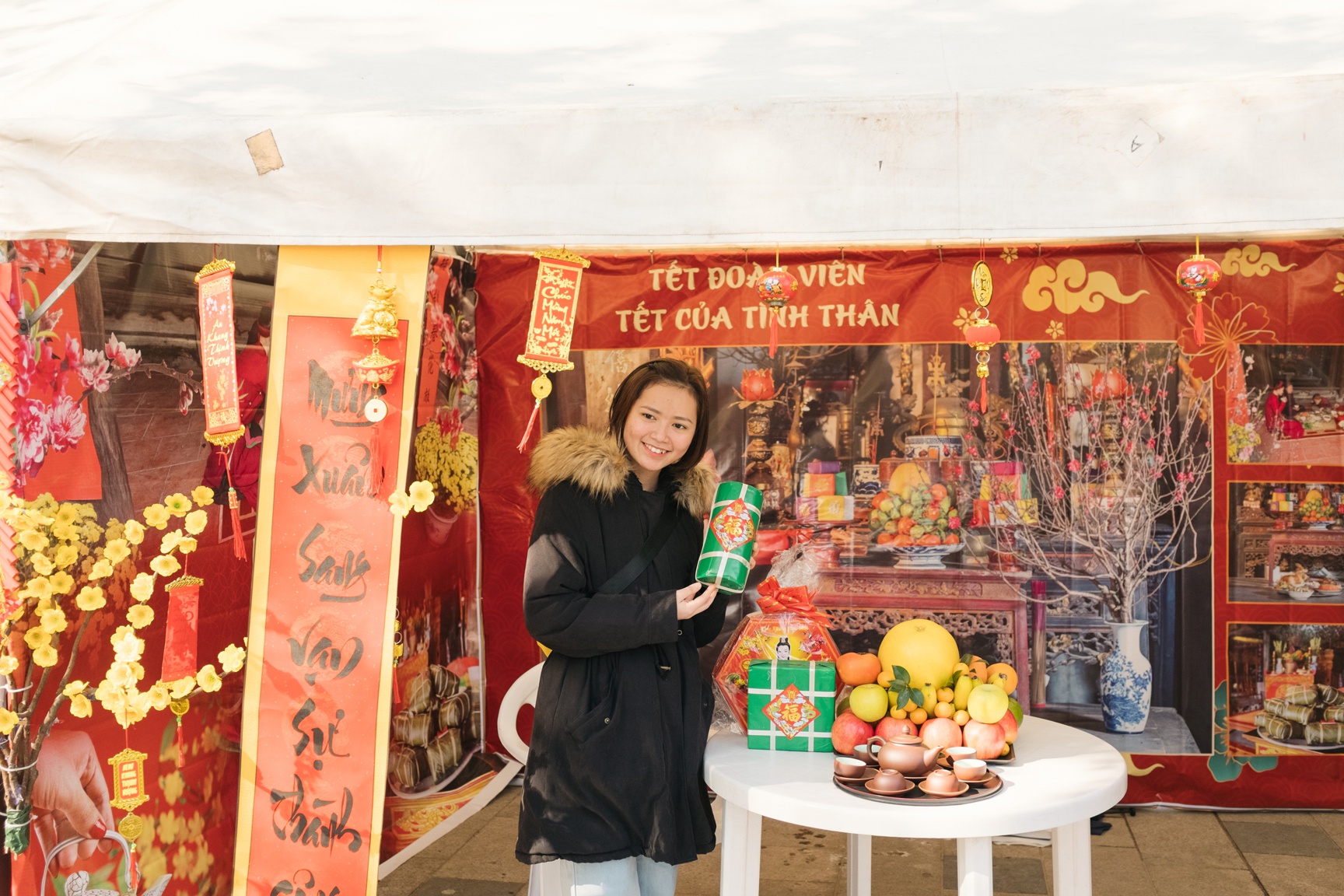 Thanh pho o Nhat Ban ron rang don Tet co truyen Viet Nam hinh anh 13 TetVietLong_28.jpg