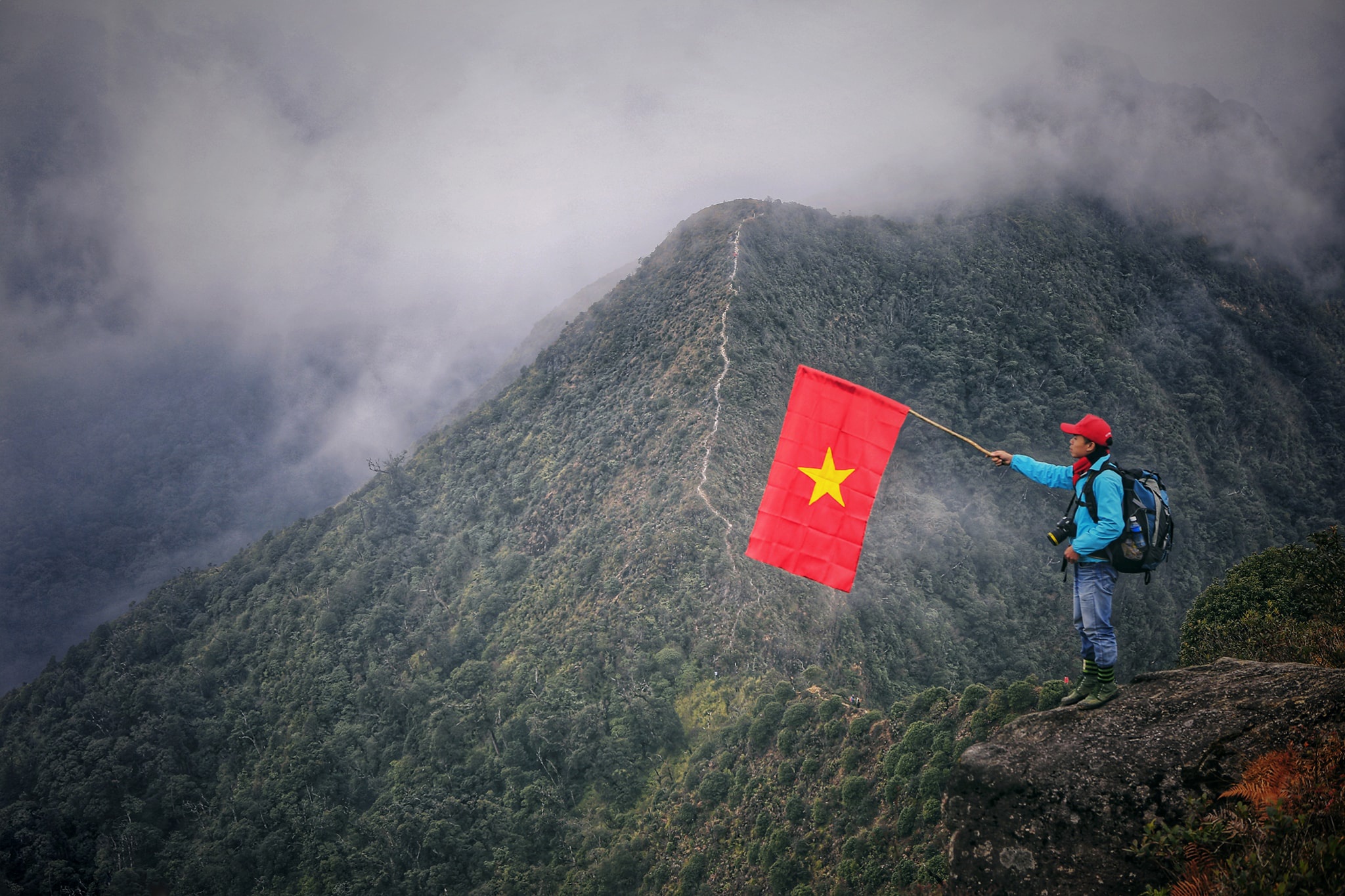 Cuoc gap go cung may, suong va reu tren dinh Ta Xua hinh anh 27 14.jpg