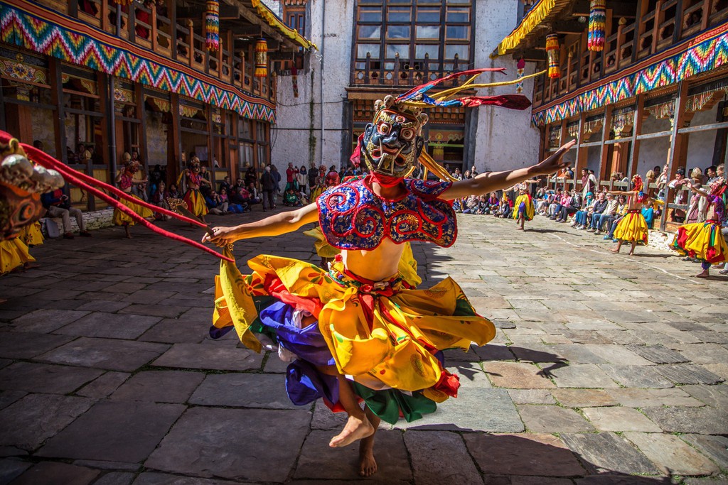 Kinh nghiem du lich tai dat nuoc hanh phuc Bhutan hinh anh 7 Anh_10_Dieu_Vu_Mat_Na_Nguyen_Thanh_Hai.jpg