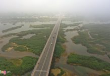 ‘Bức tranh quê’ thanh bình giữa màn sương sớm tháng 2 'Buc tranh que' thanh binh giua man suong som thang 2 hinh anh 1 Anh_5_gui_zing.jpg