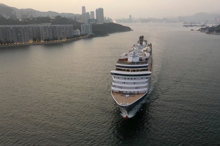 MS Westerdam tại Hong Kong vào 1/2. Ảnh: SCMP.