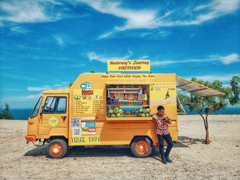 Điểm mặt chỉ tên “chiếc xe vàng trong làng sống ảo” được giới trẻ check-in rầm rộ ở Bình Thuận Điểm mặt chỉ tên “chiếc xe vàng trong làng sống ảo” được giới trẻ check-in rầm rộ ở Bình Thuận