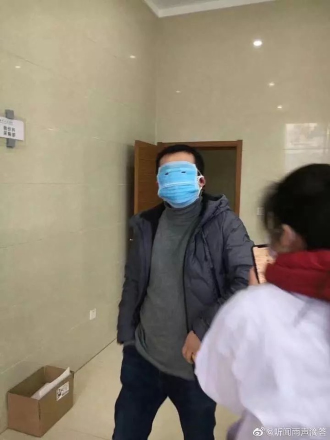 Doi hop nhua, mat na phong doc va cach tranh Covid-19 cua nguoi Anh hinh anh 10 5_chau_a_Mystoxuan4.jpg