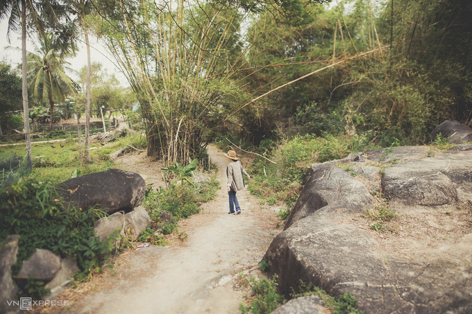 Làng cổ ven biển