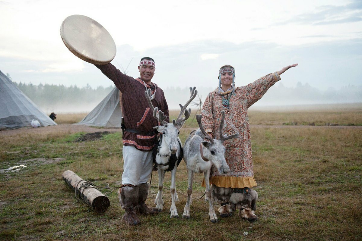Người Chukchi nói chung ngôn ngữ Paleosiberia. Họ không có chữ viết cho đến năm 1931. Ảnh: Ivan Chesnokov.