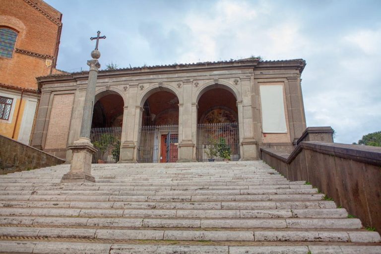 Cầu thang tử thần của thành Rome Cầu thang tử thần của thành Rome