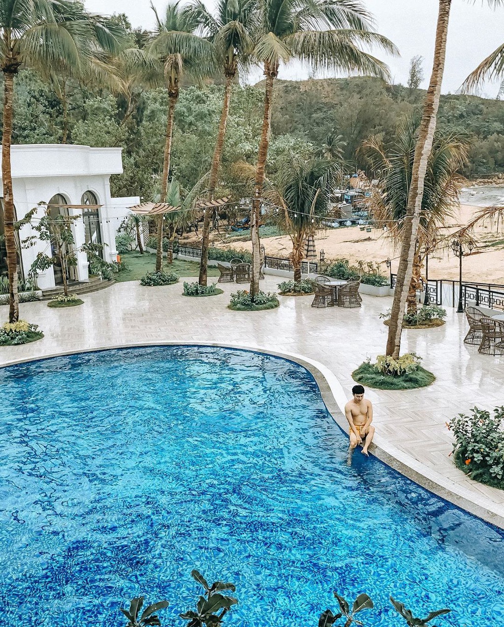 Giai nhiet tai ho boi view bien sang trong o 4 resort Quy Nhon hinh anh 7 2_anvinhchau1.jpg