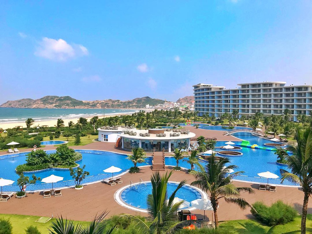 Giai nhiet tai ho boi view bien sang trong o 4 resort Quy Nhon hinh anh 11 4_quanghuy.nqh.jpg