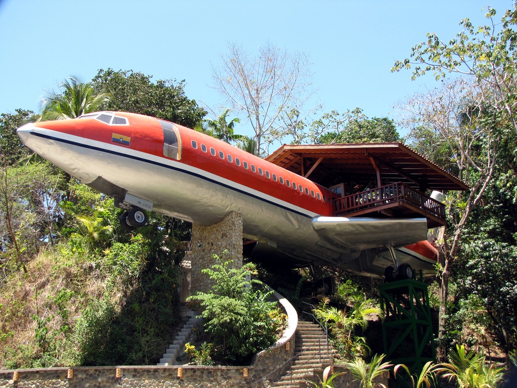 10 ngoi nha so huu kien truc la tren the gioi hinh anh 8 727_fuselage_01.jpg
