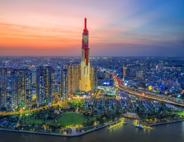 Phút hoàng hôn mộng mơ ở TP.HCM