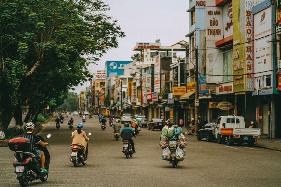 Xu Hue binh yen trong buoi som mai hinh anh 35 bac27.jpg