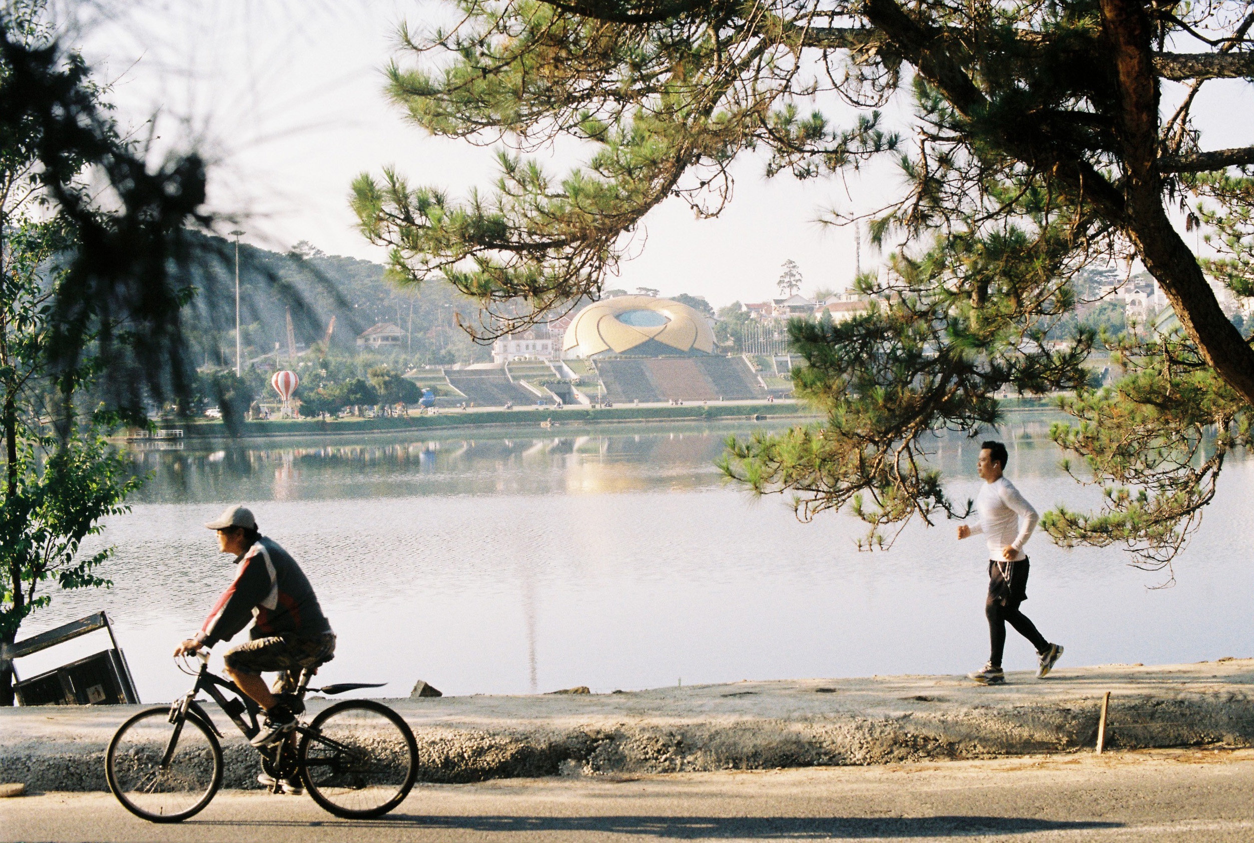 Da Lat cuoi thang 3 yen binh nhu nhung ngay xua cu hinh anh 23 c228fd3cd0c12b9f72d0.jpg