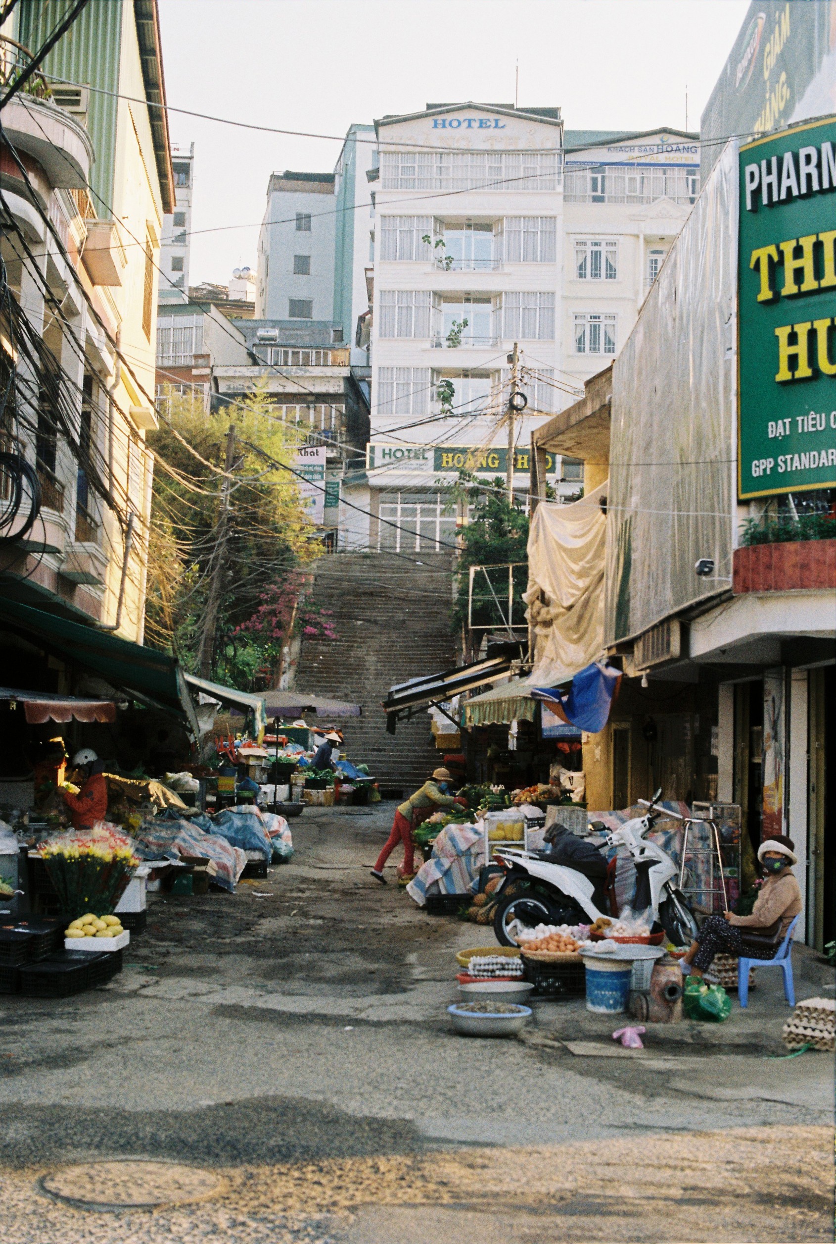 Da Lat cuoi thang 3 yen binh nhu nhung ngay xua cu hinh anh 15 c5de452e68d3938dcac2.jpg