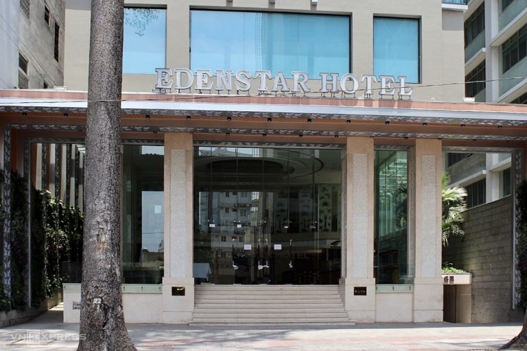 Hàng loạt khách sạn ở TP HCM đóng cửa