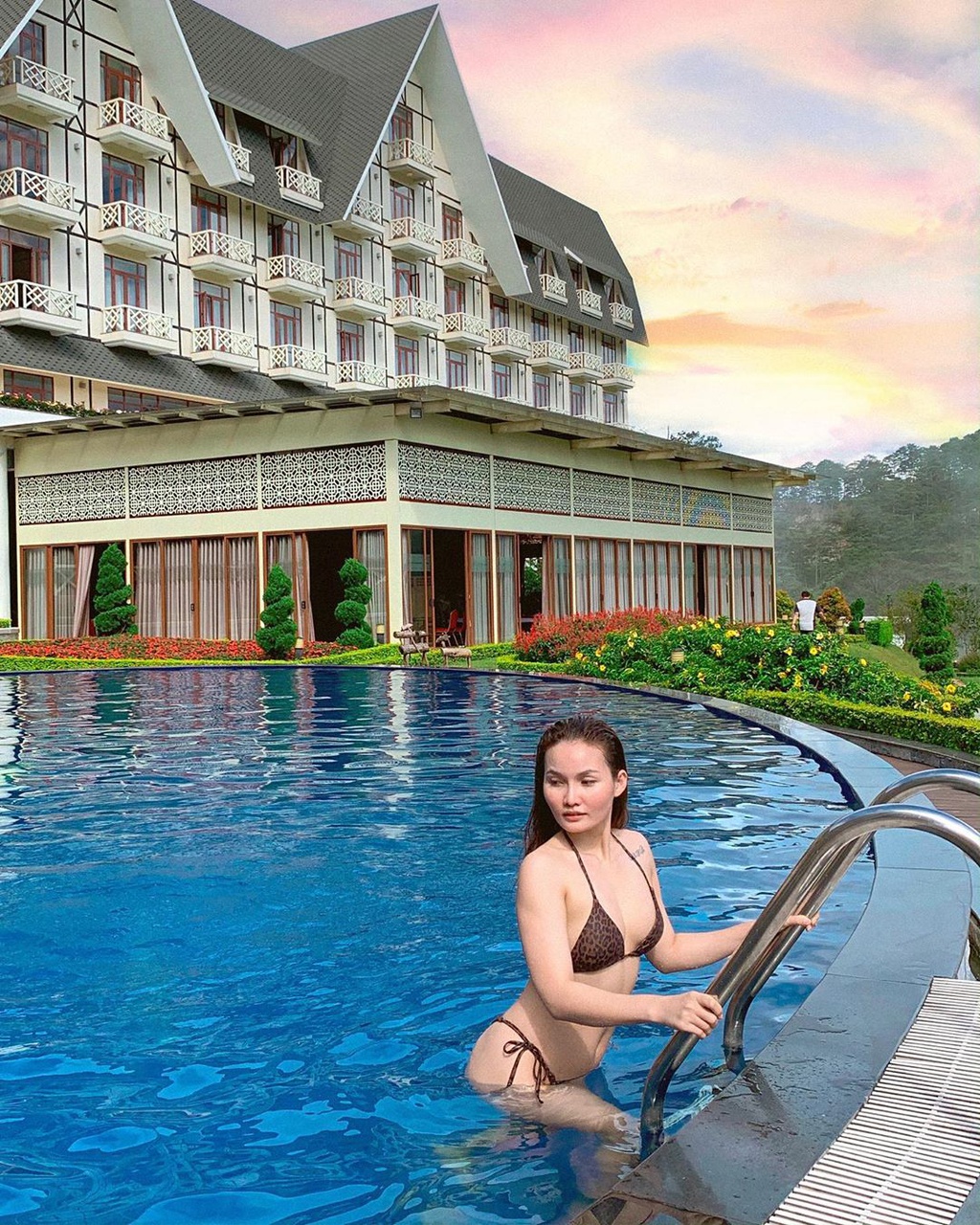 Len hinh chat lu voi 4 resort Da Lat co ho boi ngoai troi hinh anh 7 soo.jpg