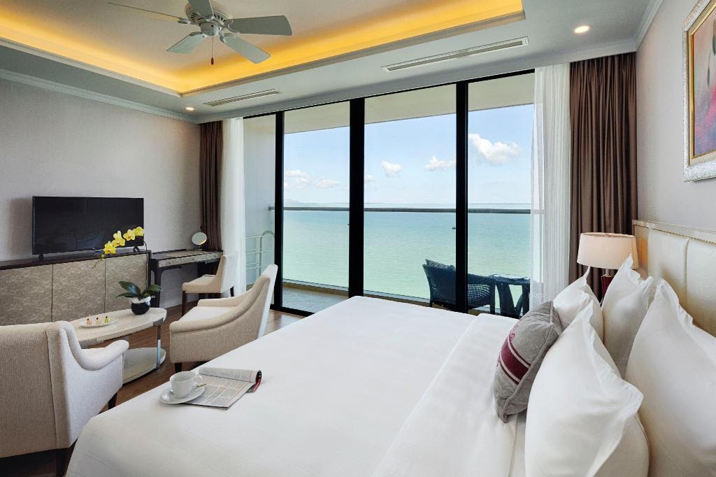 Vinpearl-Condotel-Beach-Front-Nha-Trang 