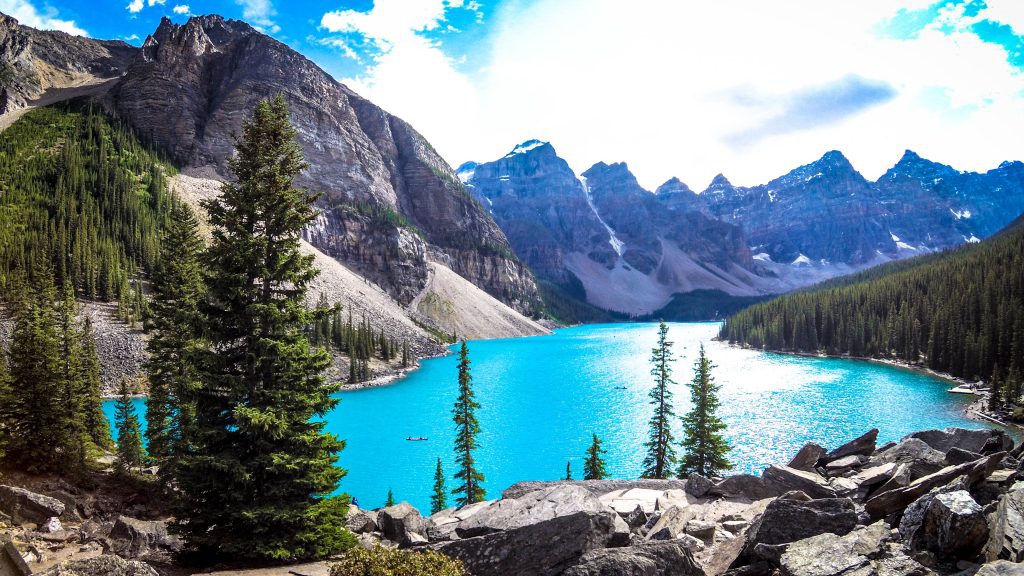 10 thung lung hung vi nhat the gioi hinh anh 5 moraine_lake_3896765_1024x576.jpg