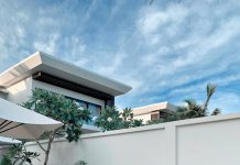 Hội gái đẹp chơi thân rủ nhau diện bikini khoe eo thon chân dài thẳng tắp: Biết nhìn vào ai đây? Hội gái đẹp chơi thân rủ nhau diện bikini khoe eo thon chân dài thẳng tắp: Biết nhìn vào ai đây? - Ảnh 1.