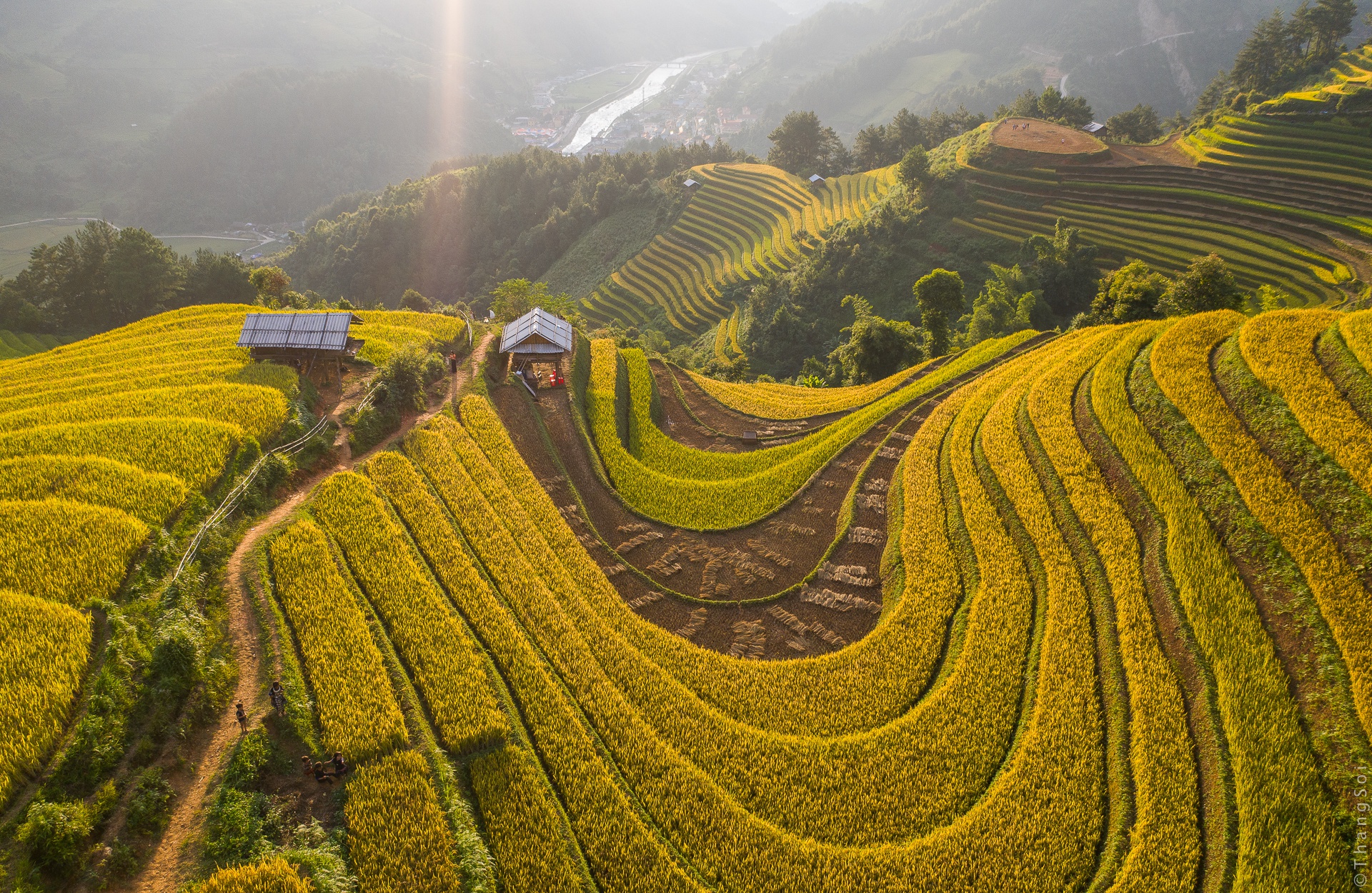 Viet Nam nhin tu tren cao anh 5