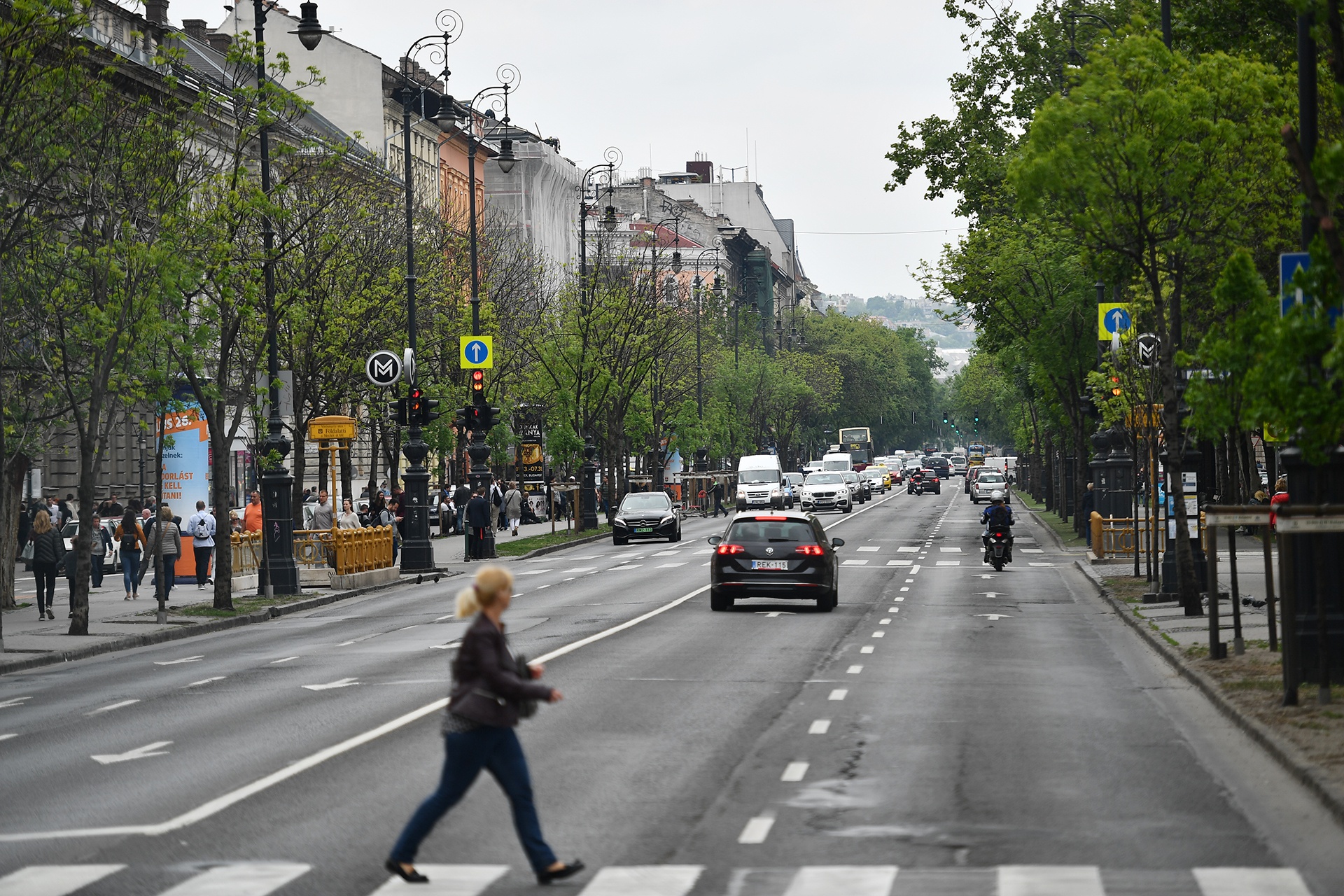 Budapest - thanh pho Dong Au noi ban nen mot lan den hinh anh 31 duong_pho_zing_2_.jpg