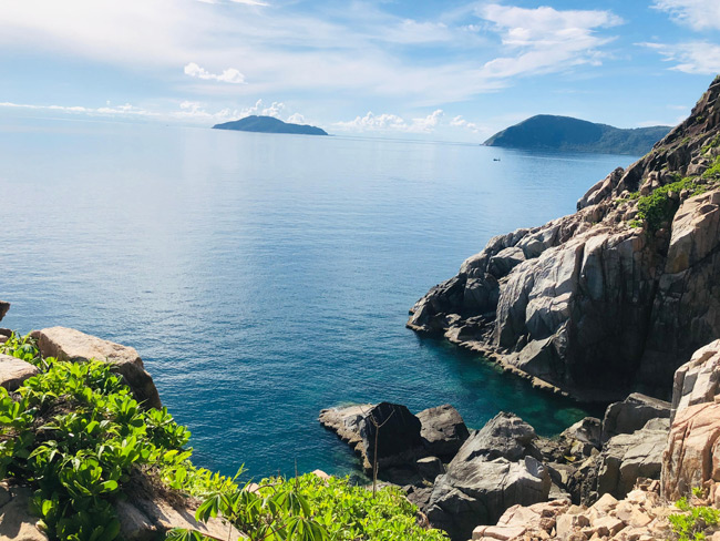 Ngỡ ngàng trước vẻ đẹp đầy mê hoặc của Mũi Tàu Bể, điểm đến của sự tuyệt mỹ - 2