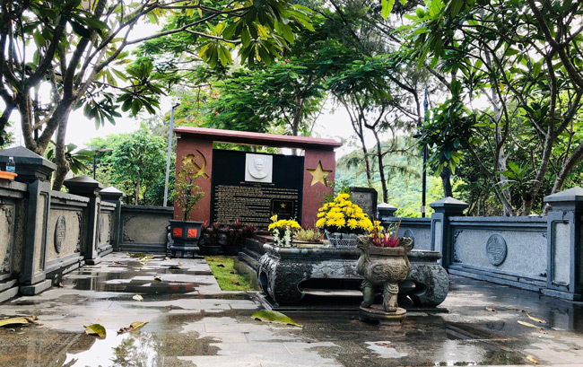 Trải nghiệm du lịch tâm linh đặc biệt, “độc nhất” ở Côn Đảo - Đến nghĩa trang lúc nửa đêm - 7