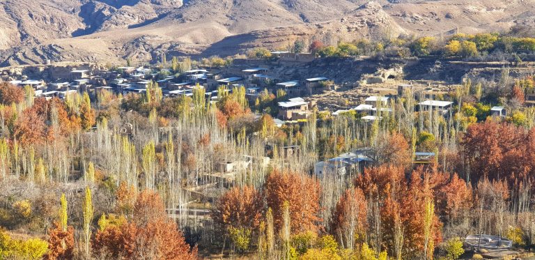 Cảnh sắc thiên nhiên Iran khi vào thu Cảnh sắc thiên nhiên Iran khi vào thu