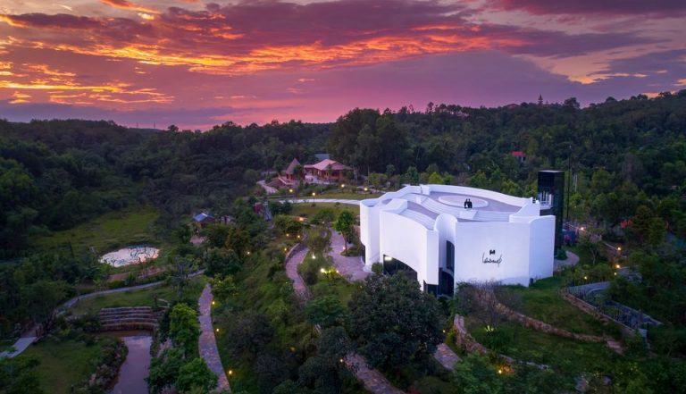 Check-in không gian nghệ thuật độc đáo giữa rừng cố đô Huế Check-in không gian nghệ thuật độc đáo giữa rừng cố đô Huế