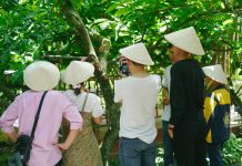 Một ngày về miền Tây học làm chocolate cach lam chocolate anh 1