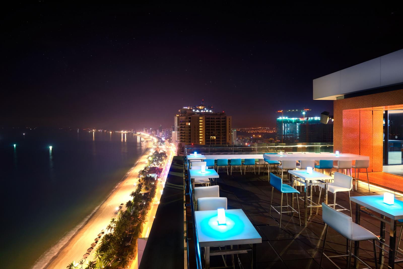 khách sạn sheraton nha trang