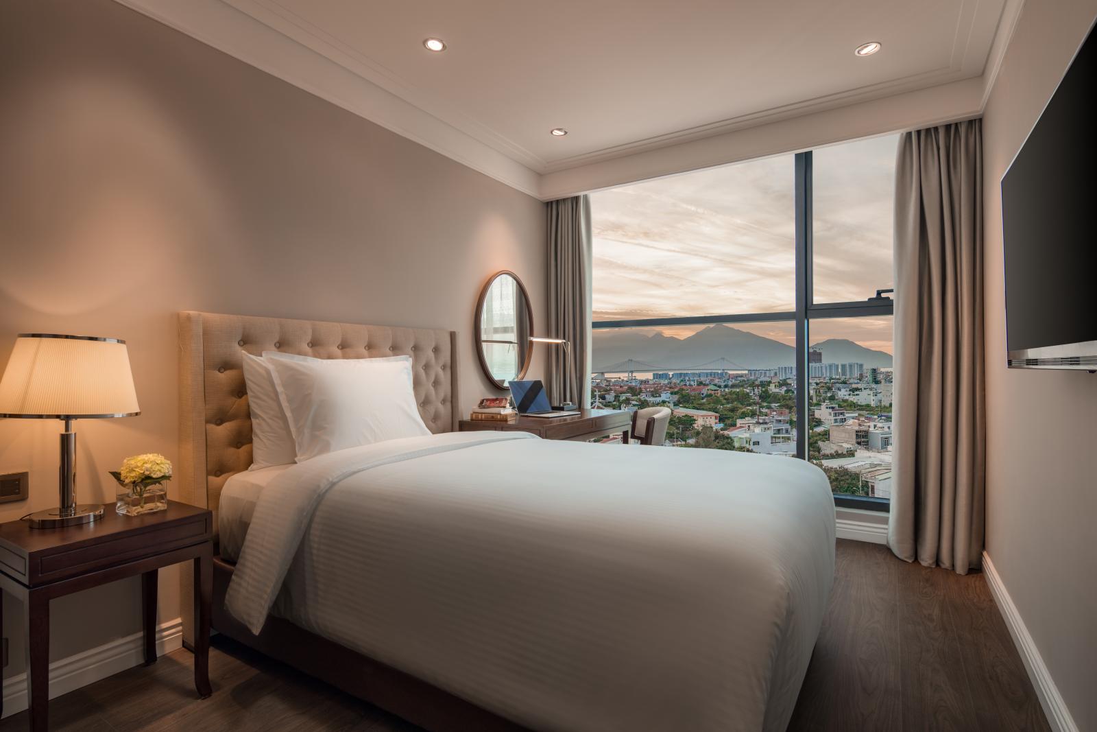 khách sạn altara suites đà nẵng