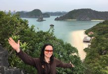 Nữ khách Tây đạp xe từ Hà Nội vào TP.HCM du lich xuyen viet anh 1