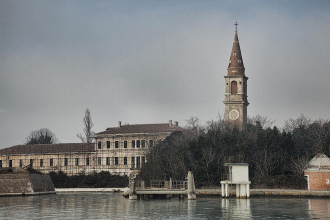 Dao bo hoang gan Venice anh 2