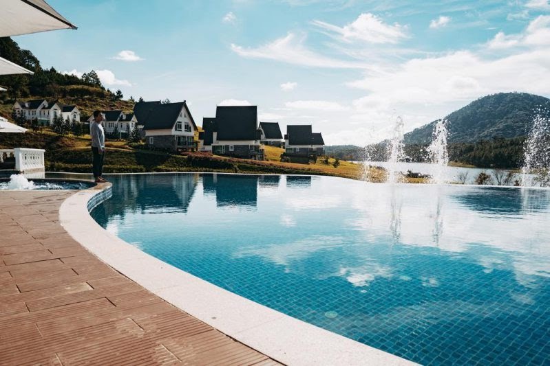 hồ bơi vô cực Dalat Wonder Resort