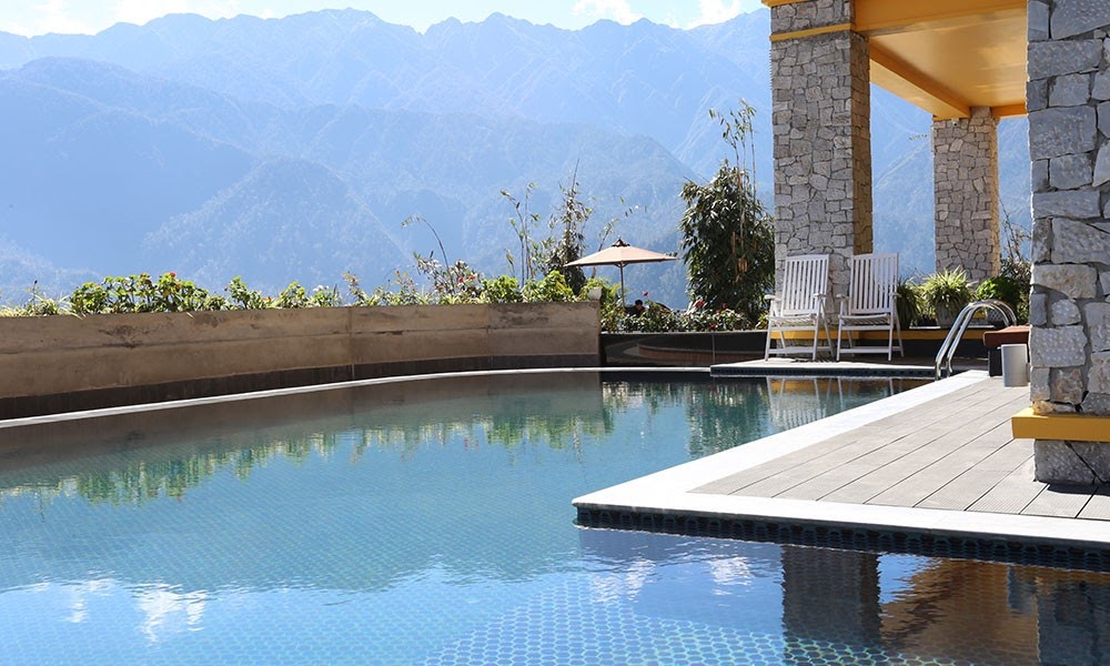 bể bơi ngoài trời Khách sạn AIRA Boutique SAPA Hotel & Spa