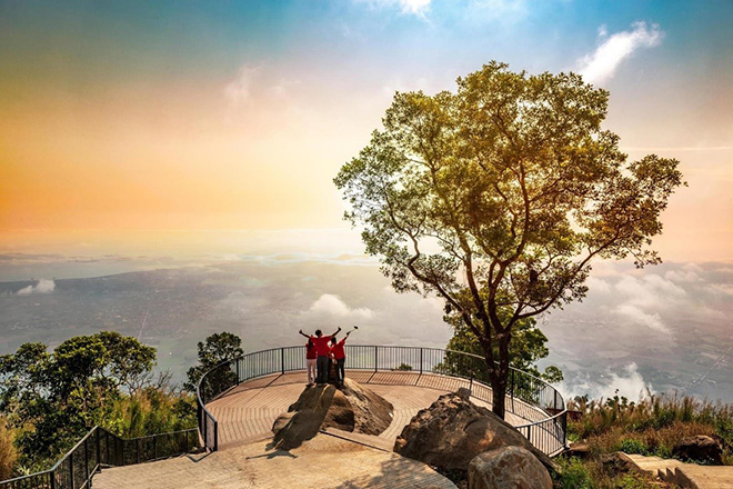Đổi gió cuối tuần ở Tây Ninh, đừng quên check-in những địa điểm nổi tiếng này Đổi gió cuối tuần ở Tây Ninh, đừng quên check-in những địa điểm nổi tiếng này