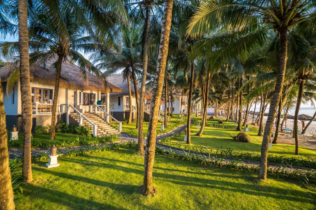 khu nghỉ dưỡng L''azure Resort & Spa