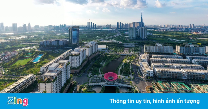 AFP: Việt Nam thoát suy thoái toàn cầu nhờ kiểm soát tốt Covid-19