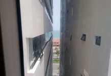 Những trải nghiệm đặt phòng khách sạn tệ hại nhất được du khách kể lại, thà dọn đồ ra ngoài đường ở còn đỡ tức hơn!