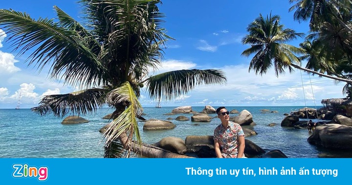 Cây dừa nằm hút khách check-in ở Hòn Sơn Cây dừa nằm hút khách check-in ở Hòn Sơn