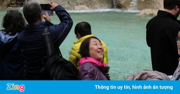 Tục ném xu cầu may bị lên án ở Trung Quốc Tục ném xu cầu may bị lên án ở Trung Quốc