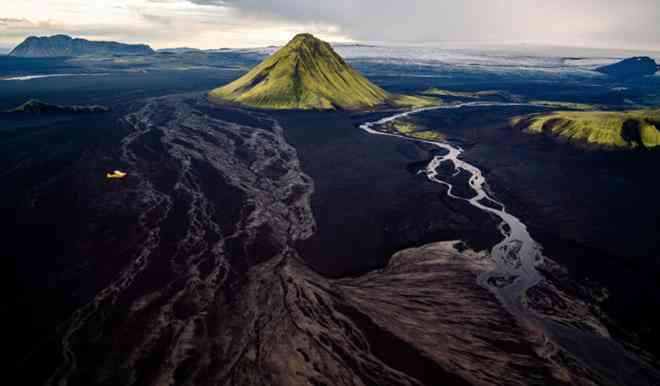 Loạt hình ảnh mê hoặc “Phía cuối sông băng” tại Iceland - 3