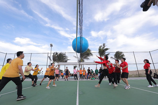 Agency chơi lớn tổ chức tiệc cuối năm xa hoa tại resort cao cấp Nha Trang - 5