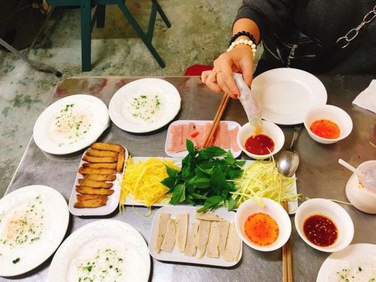 Top 10  địa điểm ăn đêm Đà Lạt “ngon bá cháy” bạn nên biết