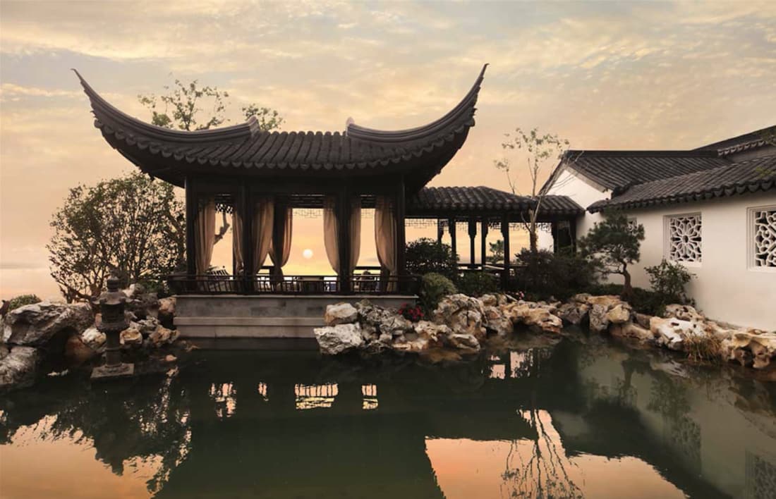 Trào lưu xây biệt thự đẹp như tiên cảnh của các đại gia Trung Quốc khiến du khách trầm trồ - 7